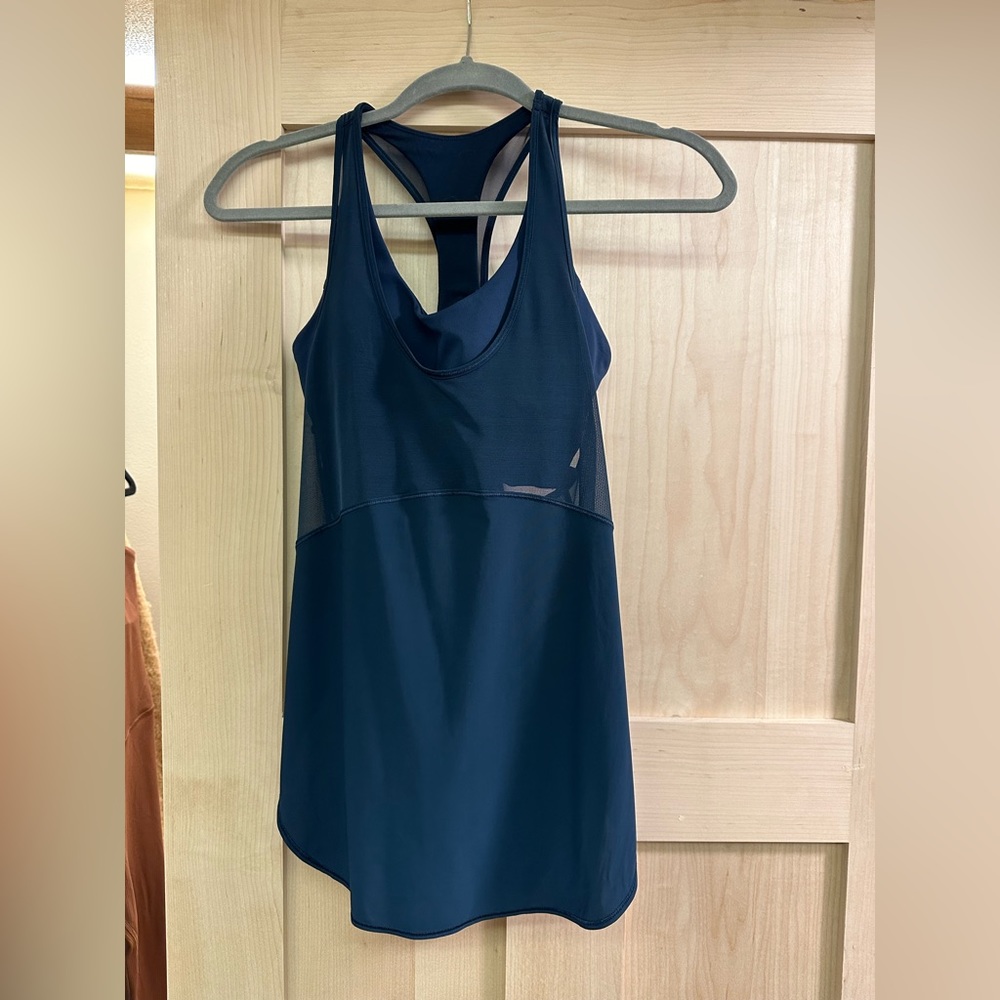 Lululemon Workout Tank w/ Built-in Sports Bra